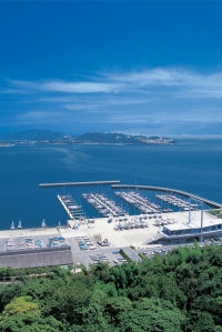 牛窓ヨットハーバー