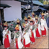 踟供養（ねりくよう）：5月開催