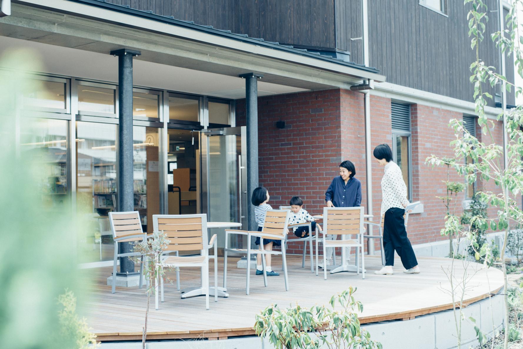 瀬戸内市民図書館　もみわ広場-5